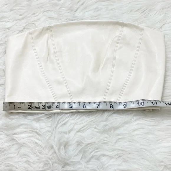 ZARA Faux Leather Cream Crop Top - Picture 3 of 6